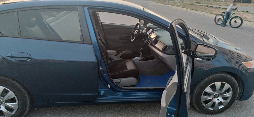 Honda Insight, 1.3 L, 0.58 kWh, 2013 il, 284 000 km — Avtomobillər, Bakı (5)