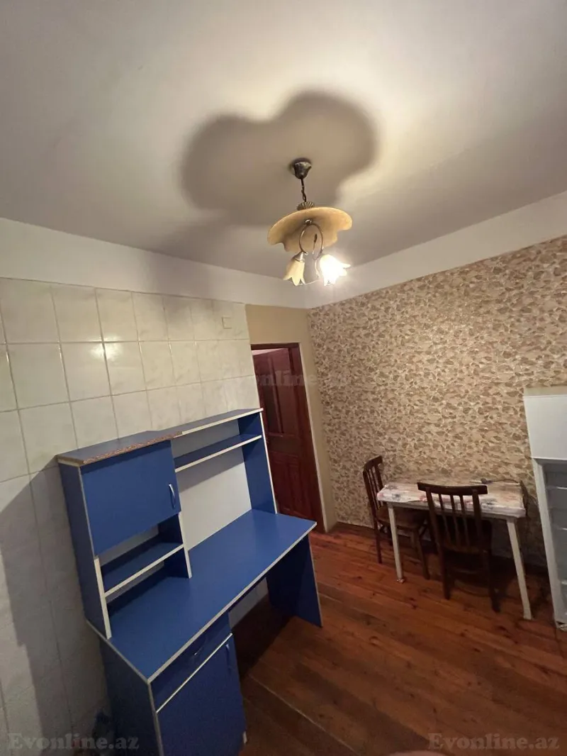 Kirayə verilir 1 otaqlı Mənzil Köhnə tikili 30 m² Bakı, Suraxanı r., Qaraçuxur — Mənzil, Bakı (6)