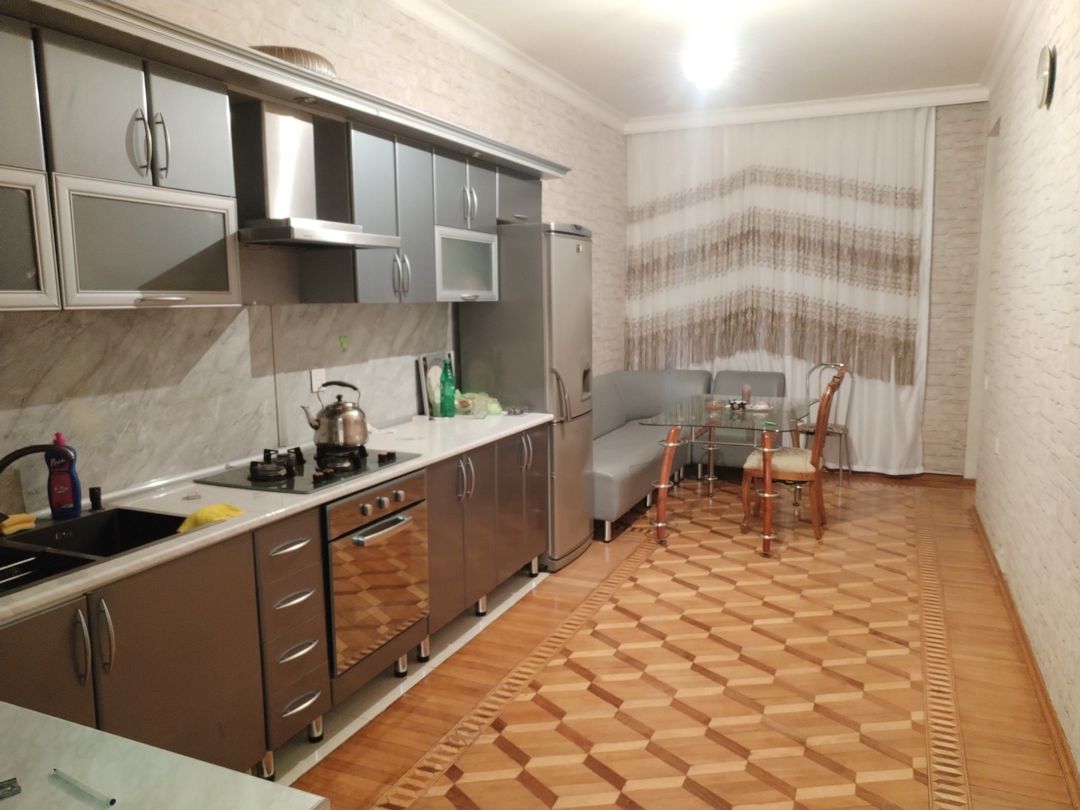 İcarəyə verilir 3 otaqlı yeni tikili 130 m² — Mənzil, Bakı (12)