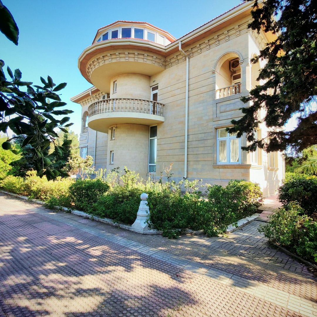 Satılır 10 otaqlı həyət evi/bağ evi 600 m² — Ev, villa, Bakı (4)