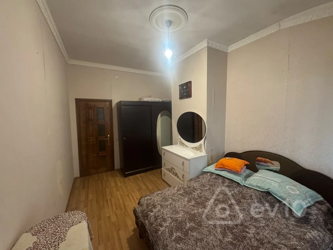 2 otaqlı mənzil, 60 m², Mir Cəlal küçəsi — kirayə — Mənzil, Bakı (4)