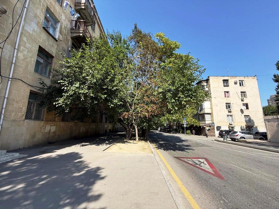 İcarəyə verilir 2 otaqlı köhnə tikili 40 m² — Mənzil, Bakı (2)