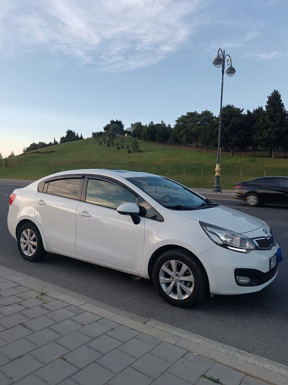 Kia Rio, 1.4 L, 2013 il, 259 052 km — Avtomobillər, Bakı (4)