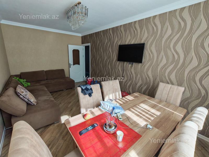 Satılır 3 otaqlı Bina evi menzil (Köhnə tikili), 78 m², 10-cu mikrorayon — Mənzil, Sumqayıt (2)