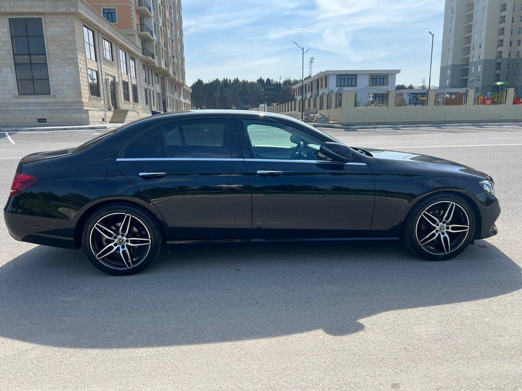 Mercedes E 220 d, 2.0 L, 2018 il, 275 000 km — Avtomobillər, Bakı (12)