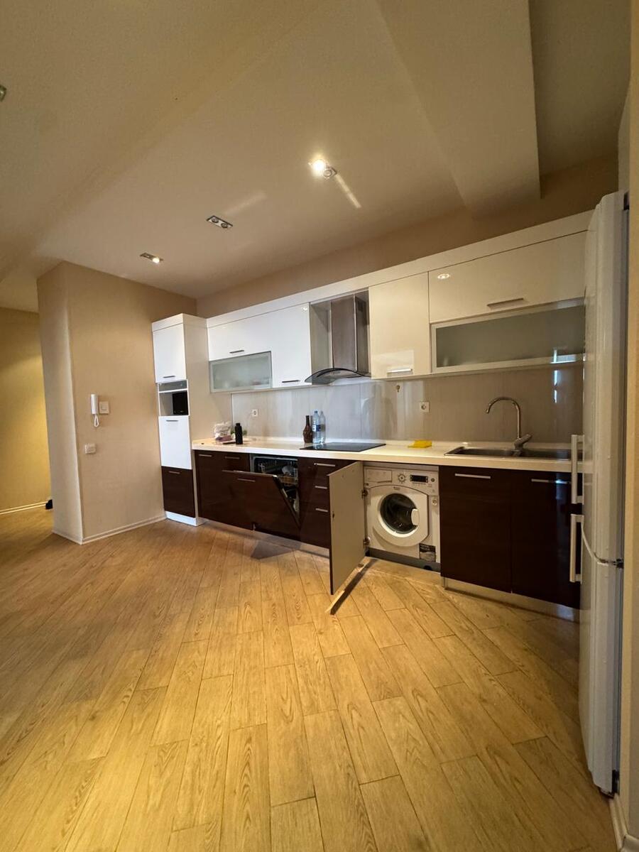 İcarəyə verilir 3 otaqlı yeni tikili 110 m² — Mənzil, Bakı (11)
