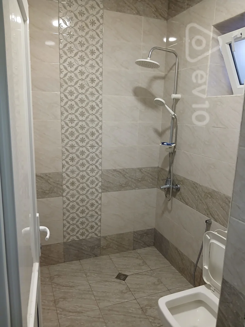 2 otaqlı həyət evi, 5 m², Baki albaliq — Ev, villa, Bakı (7)