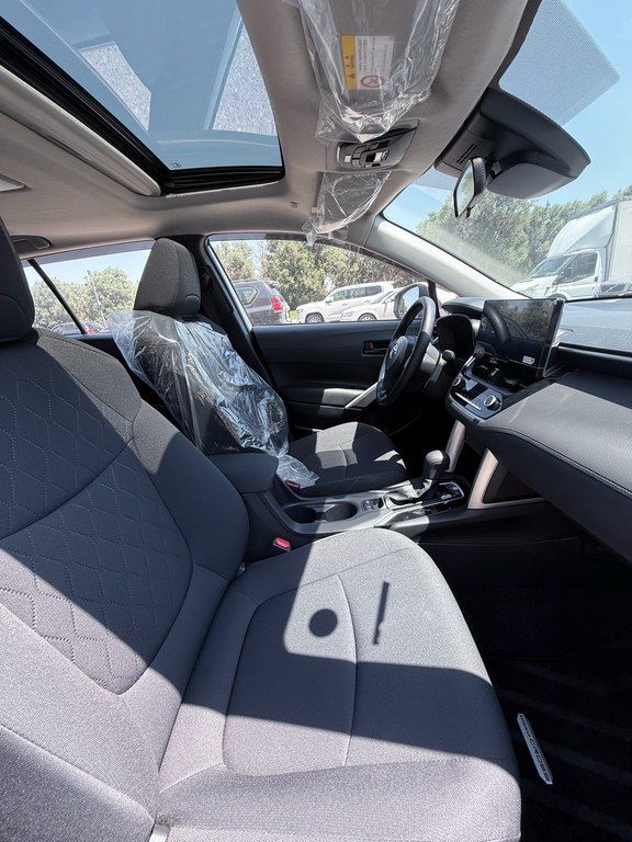 Toyota Corolla Cross, 2.0 L, 1.31 kWh, 2025 il, yeni 99-QY-941 — Avtomobillər, Bakı (5)