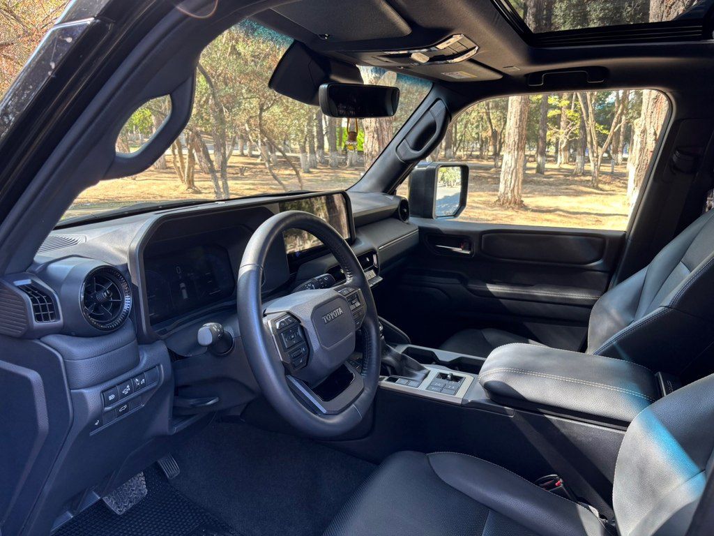 Toyota Land Cruiser Prado, 2.4 L, 2024 il, 15 500 km 90-VO-225 — Avtomobillər, Bakı (9)