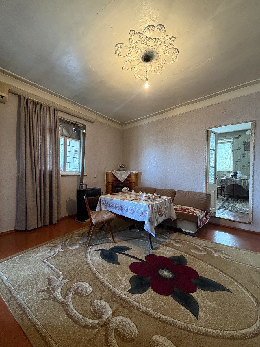 Satılır 9 otaqlı köhnə tikili 300 m² — Mənzil, Bakı (7)