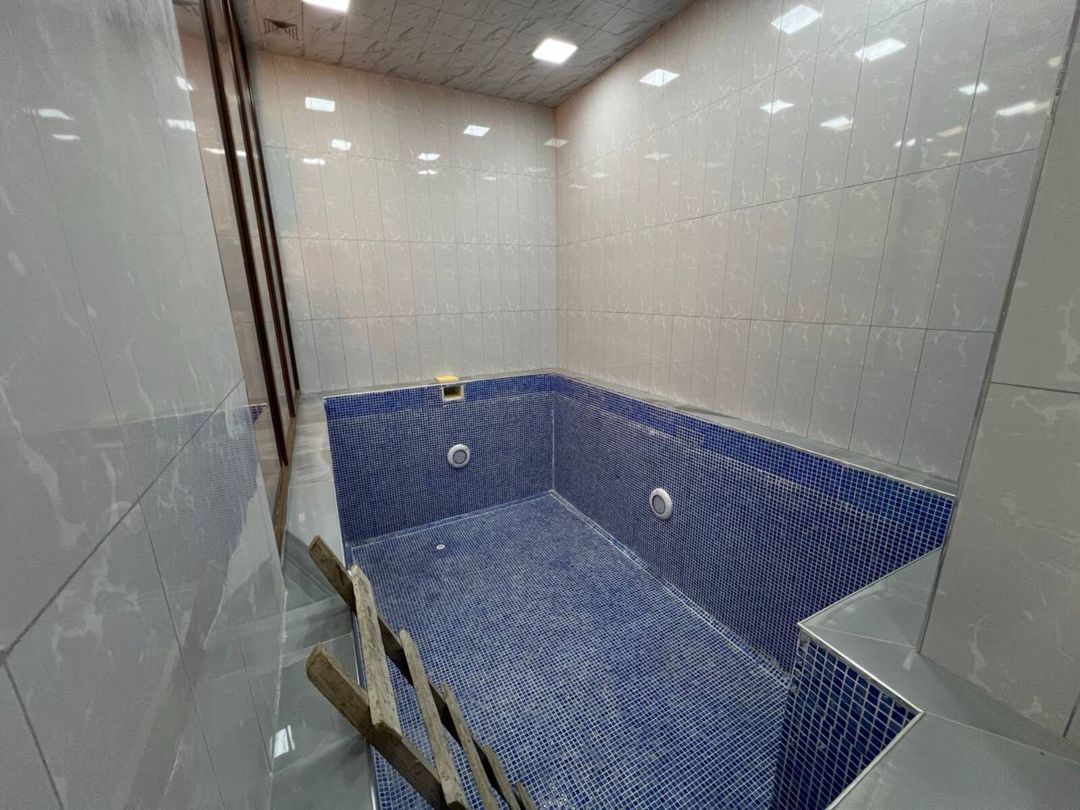 Satılır 6 otaqlı həyət evi/bağ evi 350 m² — Ev, villa, Bakı (12)