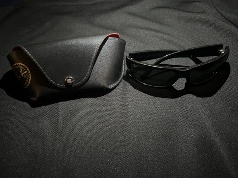 Ray-Ban gün eynəyi + orijinal tipli sərt qab Gündəlik istifadə, şəhər — Bakı
