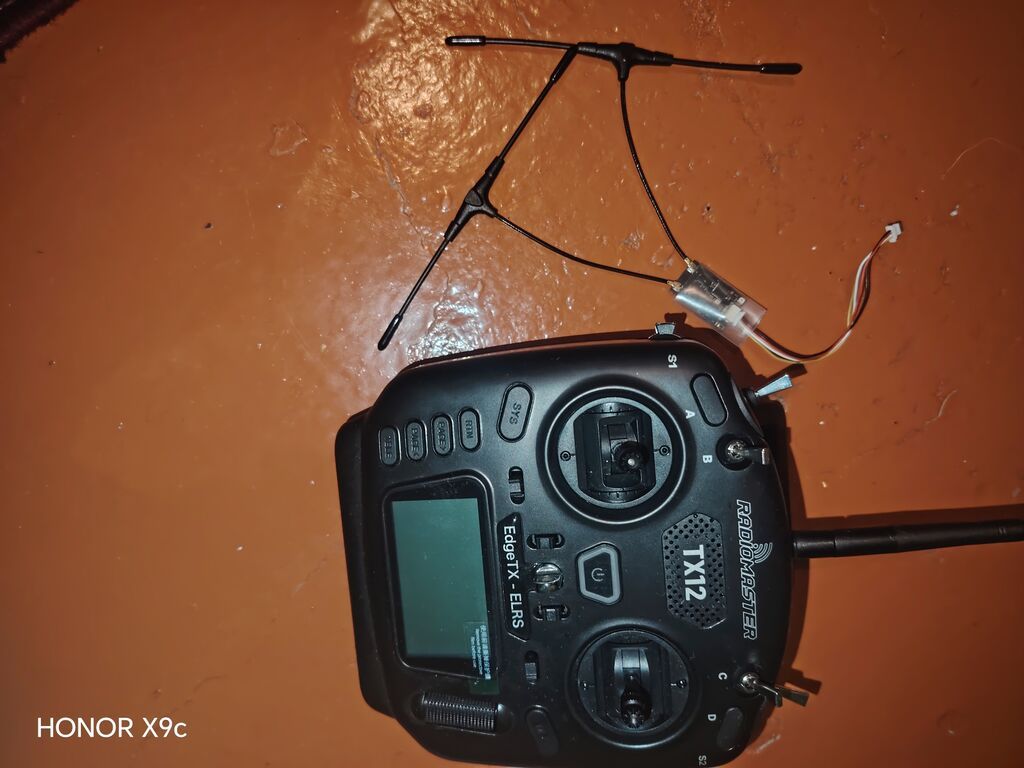FPV kvadrokopter üçün dəst – karbon çərçivə + pervanelər + mühərriklər — Soyutma sistemi, Liman (9)