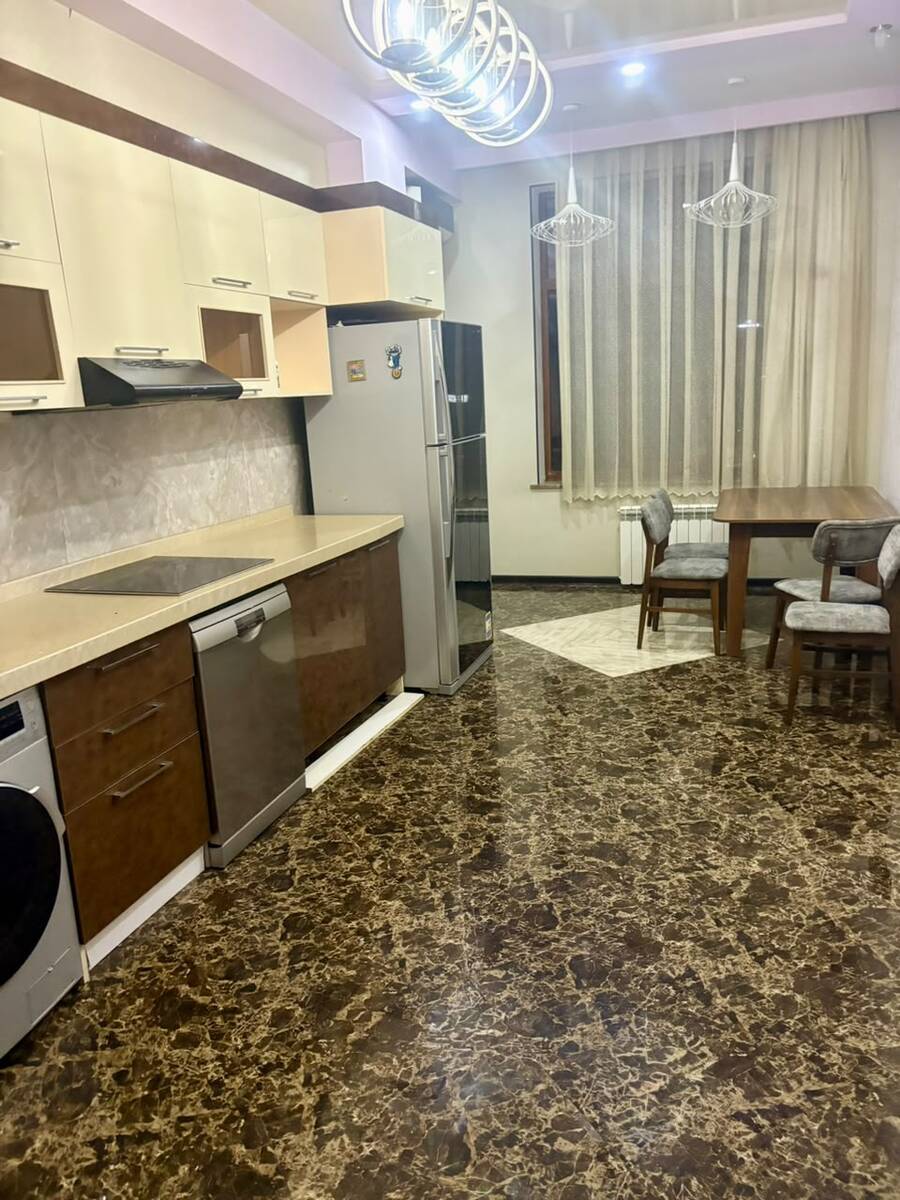 İcarəyə verilir 4 otaqlı yeni tikili 153 m² — Mənzil, Bakı (4)