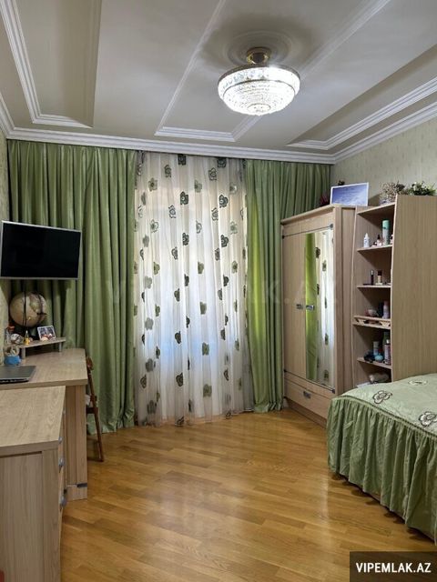 Xətai rayonunda 4 otaqlı Köhnə tikili Satılır, 82 m² — Bakı