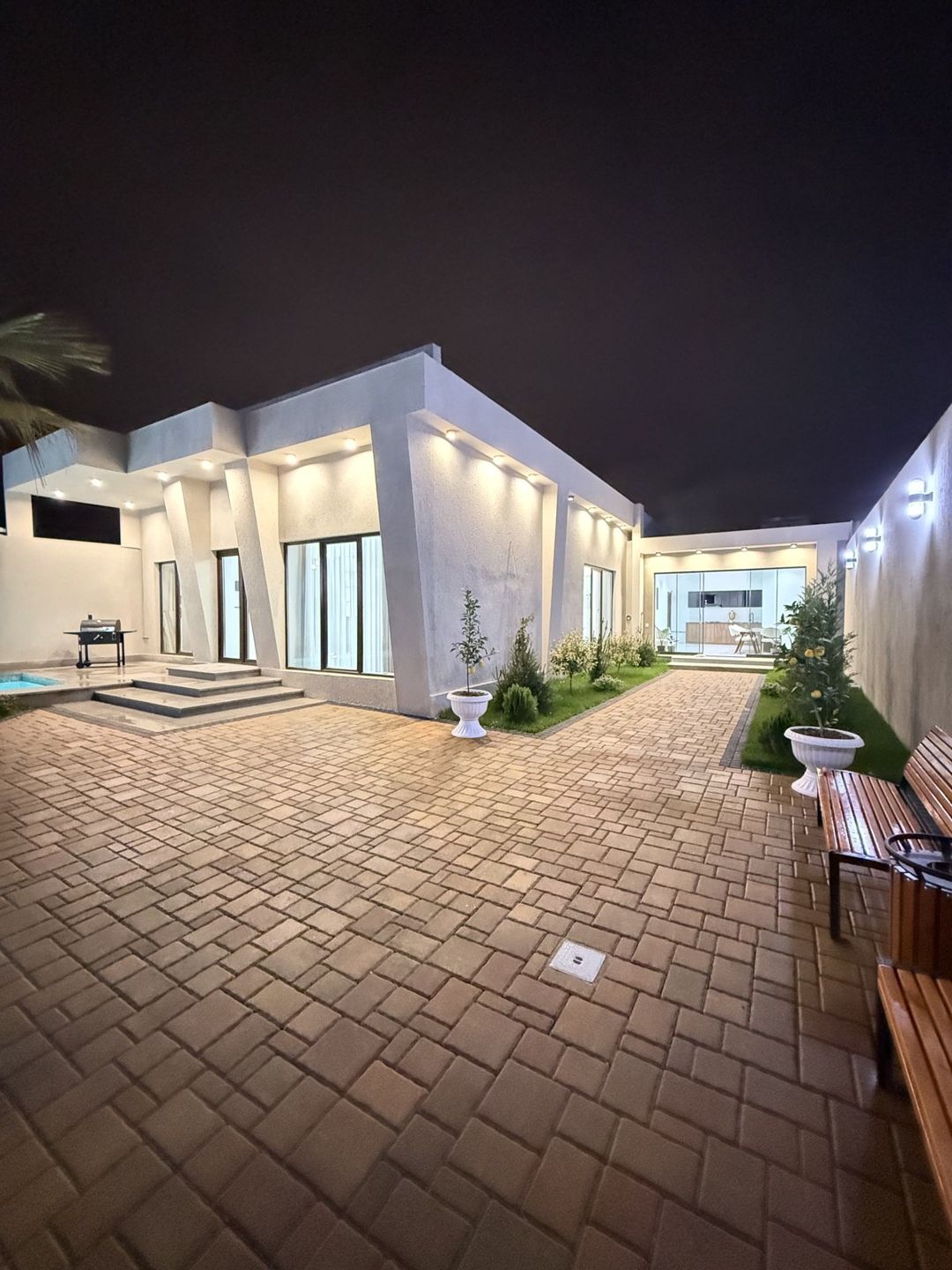 Satılır 3 otaqlı həyət evi/bağ evi 160 m² — Ev, villa, Bakı (2)