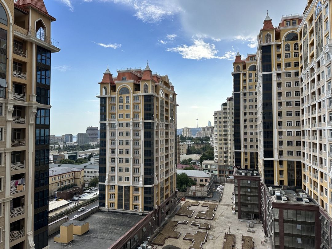 Satılır 2 otaqlı yeni tikili 80 m² — Mənzil, Bakı (5)