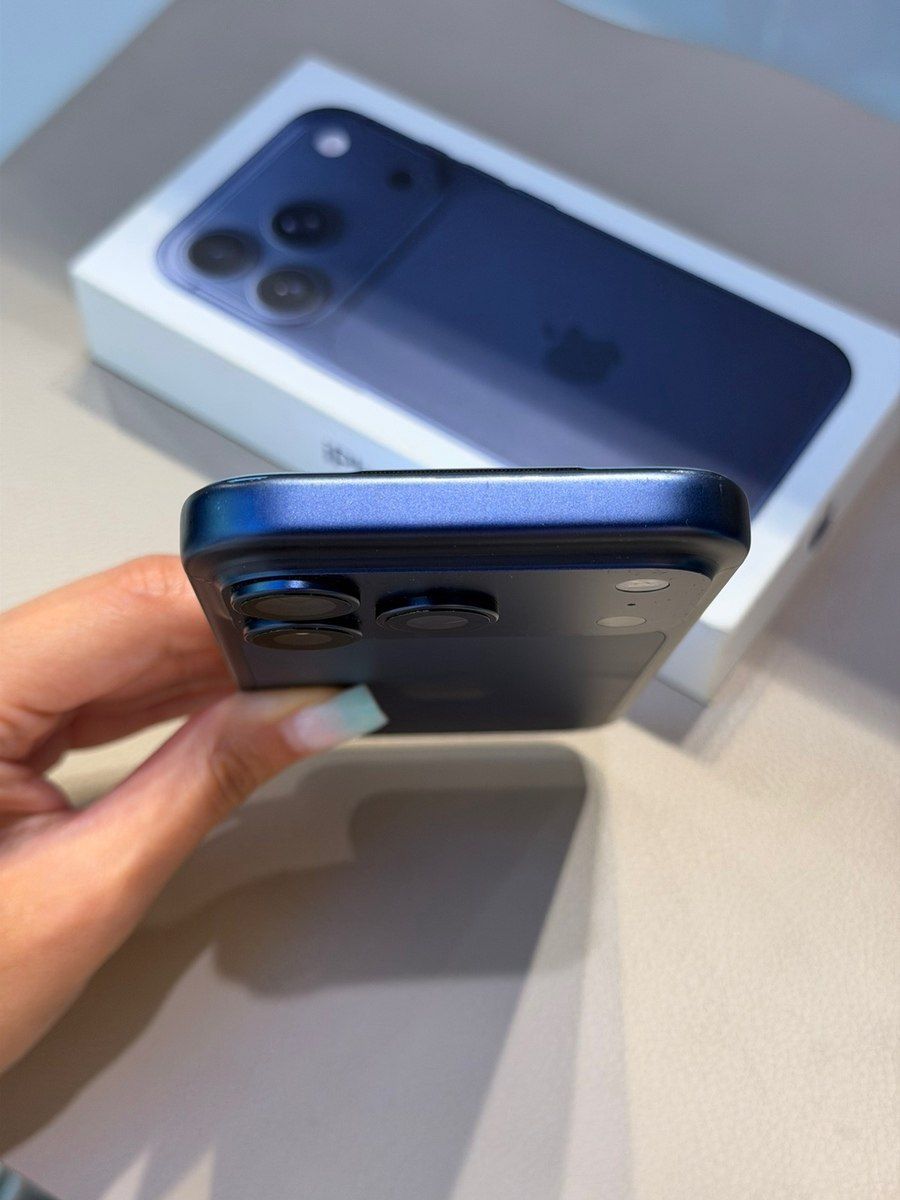Apple iPhone 17 Pro Deep Blue 256GB/12GB — Smartfonlar, Bakı (3)