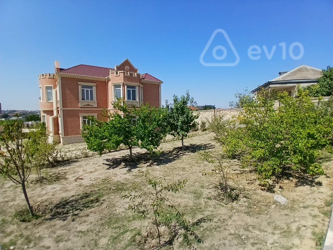 7 otaqlı həyət evi, 350 m², Sarayin giridi — Ev, villa, Bakı (5)