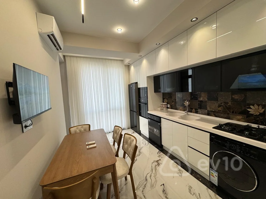 3 otaqlı mənzil, 115 m², Ayaz İsmayılov — kirayə — Mənzil, Bakı (8)
