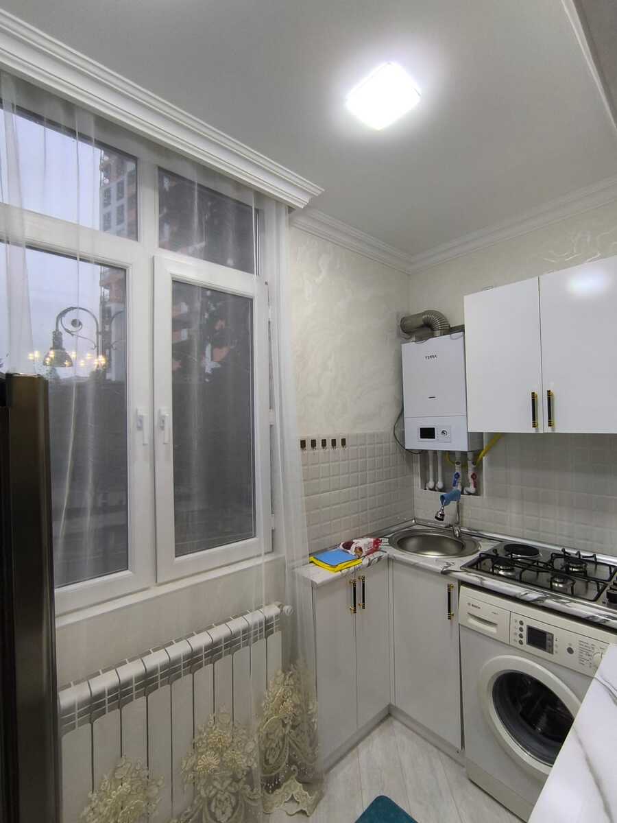 Satılır 2 otaqlı köhnə tikili 55 m² — Mənzil, Bakı (4)