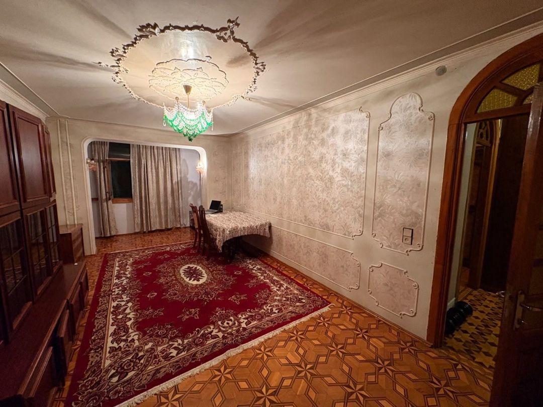 Satılır 4 otaqlı köhnə tikili 105 m² — Mənzil, Bakı (2)