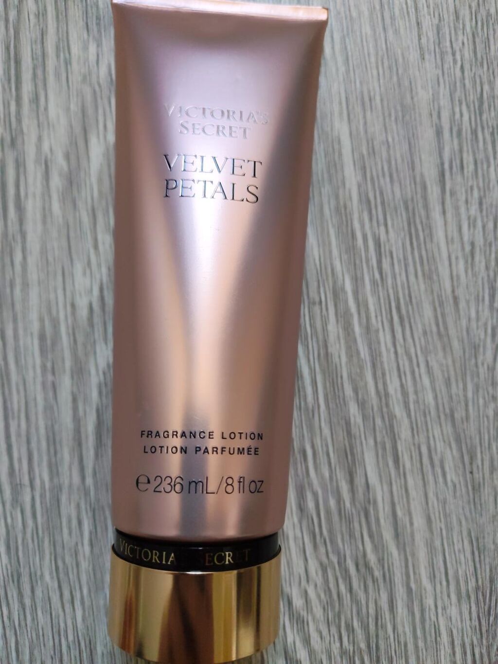 Victoria’s Secret Velvet Petals Fragrance Lotion - Növ — Bədən qayığı, Bakı