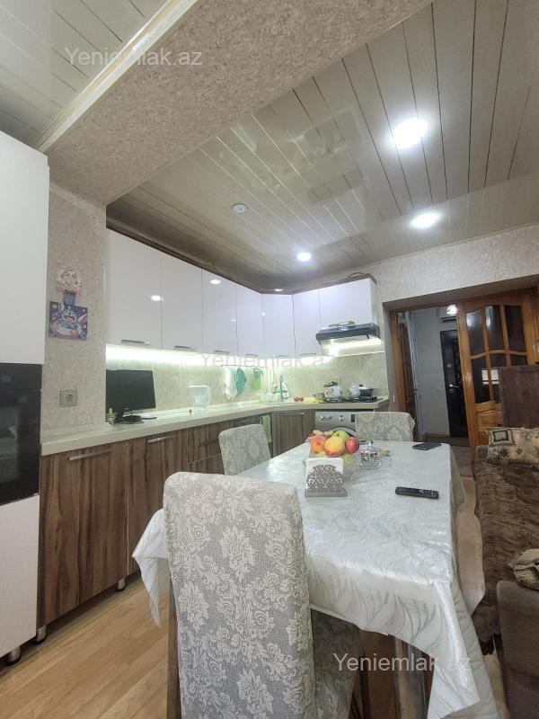 Satılır 2 otaqlı Bina evi menzil (Köhnə tikili), 55 m², 17-ci mikrorayon — Mənzil, Sumqayıt (4)