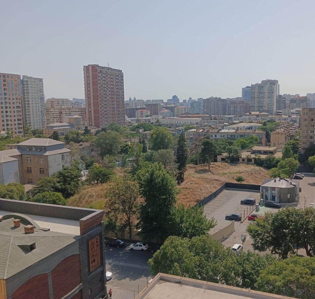 Satılır 4 otaqlı yeni tikili 190 m² — Mənzil, Bakı (2)