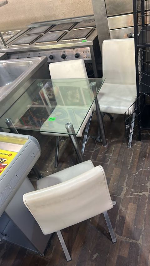Mətbəx üçün, İşlənmiş, Açılmayan, Kvadrat masa — Digah