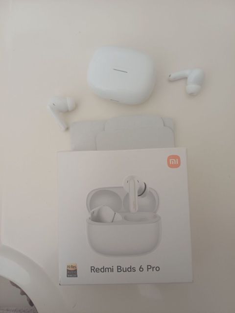 İşlənmiş Simsiz (Bluetooth) Qulaqcıqlar, Xiaomi, rəng - Ağ — Sumqayıt