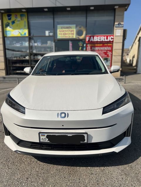 Changan Qiyuan A05: 1.5 l 2024 il 10000 km Sedan — Bakı