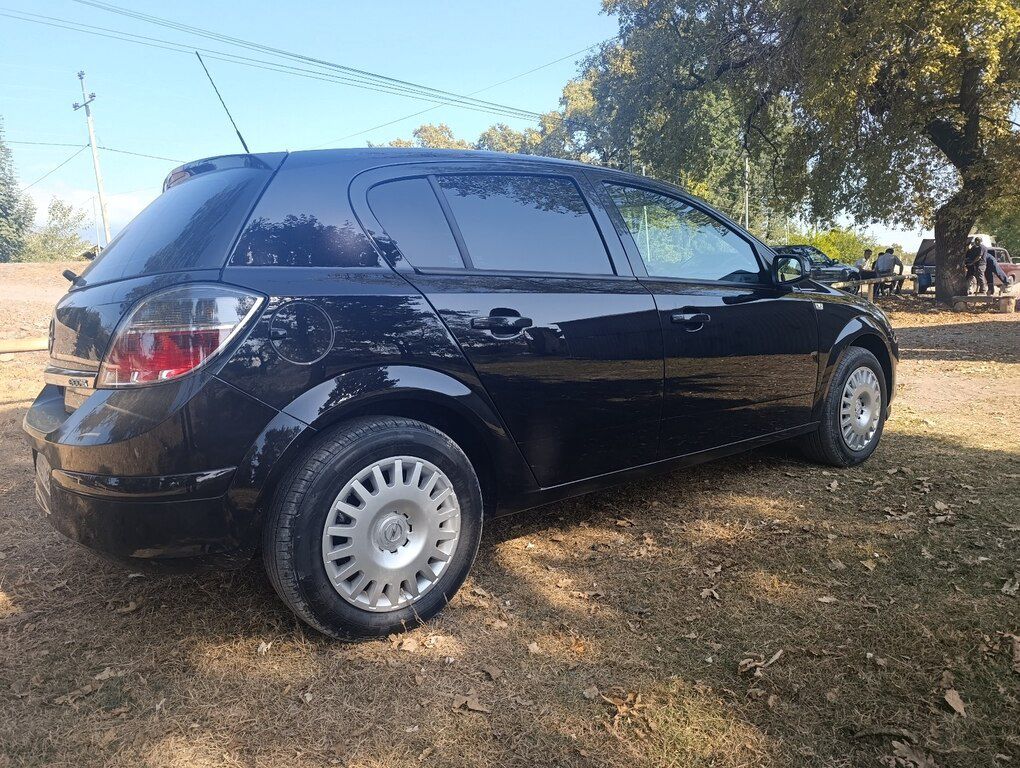 Opel Astra, 1.6 L, 2009 il, 230 000 km 20-ET-926 — Avtomobillər, Şəki (5)