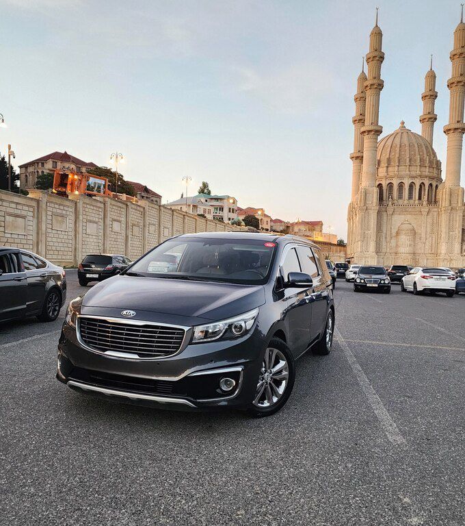 Kia Carnival, 2.2 L, 2017 il, 246 000 km — Avtomobillər, Bakı (2)