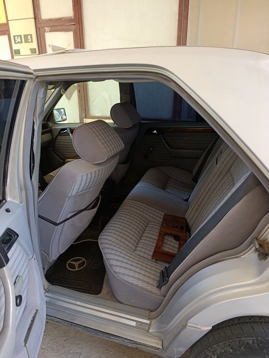 Mercedes E 250, 1991 il — Avtomobillər, Xırdalan (5)