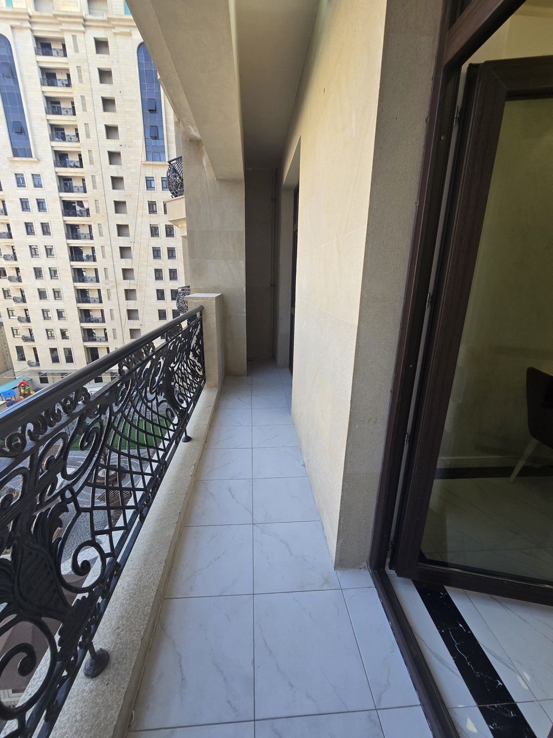 İcarəyə verilir 3 otaqlı yeni tikili 155 m² — Mənzil, Bakı (10)
