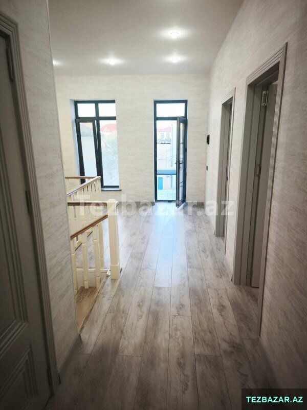 İki mərtəbəli həyət evi satılır — Ev, villa, Bakı (4)