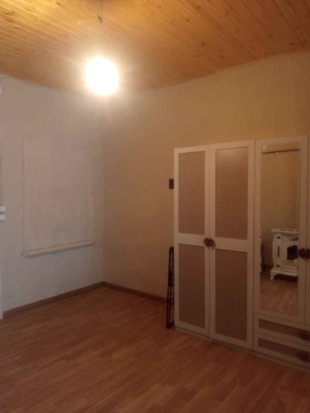 Telebelere ev verilir. 4 nefer üçün münasibdi. Qaz su işıq var isteyen — Ev, villa, Lənkəran (6)