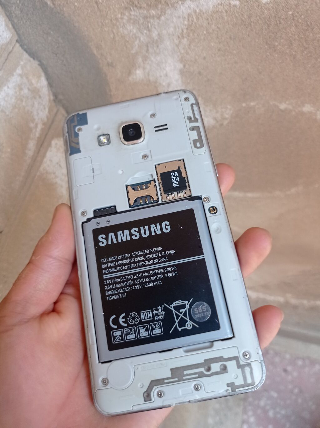 Samsung Ativ S, 8 GB, rəng - Qızılı, İki sim kartlı — Samsung, Digah (3)