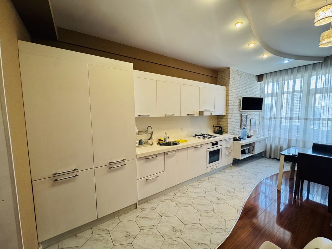 Satılır 3 otaqlı yeni tikili 126 m² — Mənzil, Bakı (10)