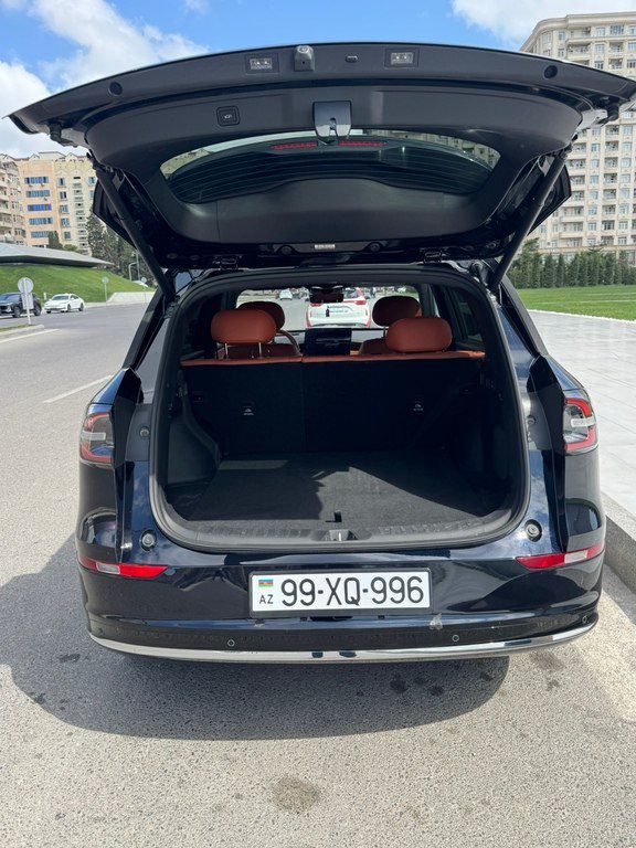 Changan Qiyuan Q07, 1.5 L, 31.7 kWh, 2025 il, 12 000 km 99-XQ-996 — Avtomobillər, Bakı (10)