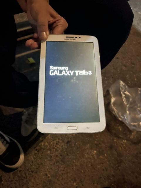Samsung Galaxy Tab 3 planşet Model: SM-T211 (7 düym) Rəng: Ağ Əsas — Samsung