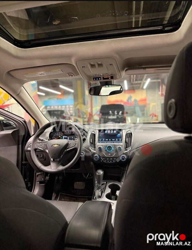 Chevrolet Cruze 2018, 2018 il — Minik avtomobili icarəsi, Bakı (3)