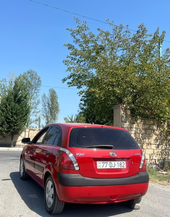 Kia Rio, 2005 il, 222000 km, 1.5 L 77-DJ-182 — Avtomobillər, Bakı (2)