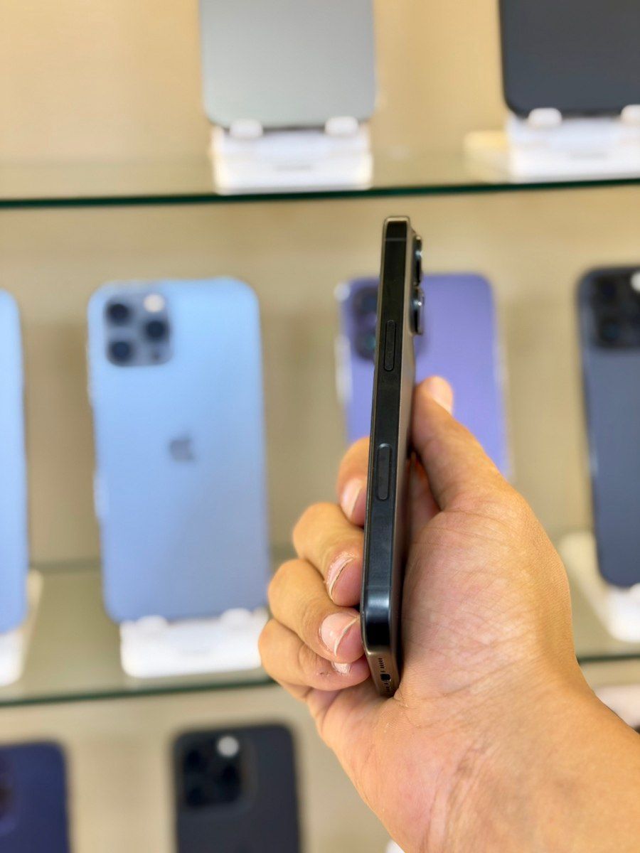 Apple iPhone 16 Pro Black Titanium 128GB/8GB — Smartfonlar, Bakı (2)