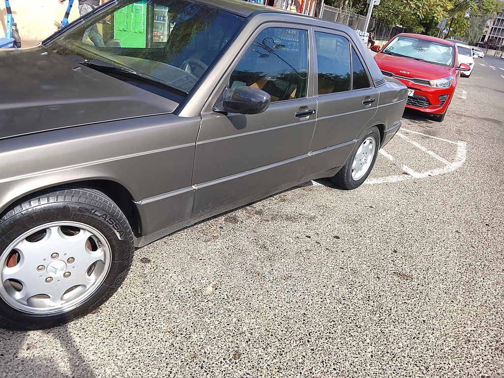 Mercedes 190, 1.8 L, 1992 il, 548 050 km 10-XM-998 — Avtomobillər, Bakı (3)