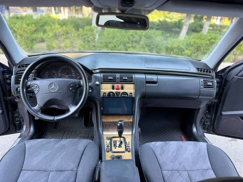 Mercedes E 200, 2.0 L, 2001 il, 335 641 km — Avtomobillər, Sumqayıt (12)