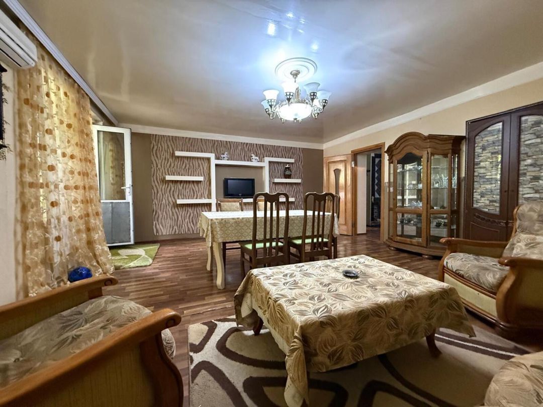 Satılır 3 otaqlı köhnə tikili 80 m² — Mənzil, Bakı (2)