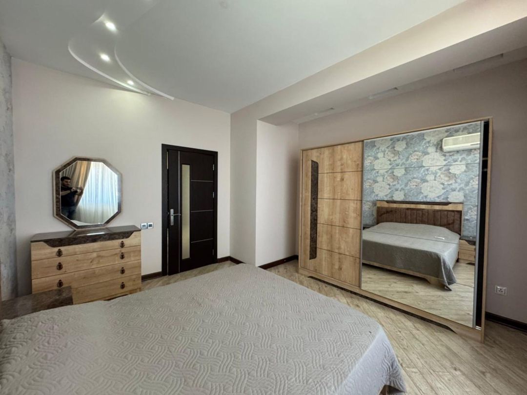 İcarəyə verilir 7 otaqlı yeni tikili 230 m² — Mənzil, Bakı (6)
