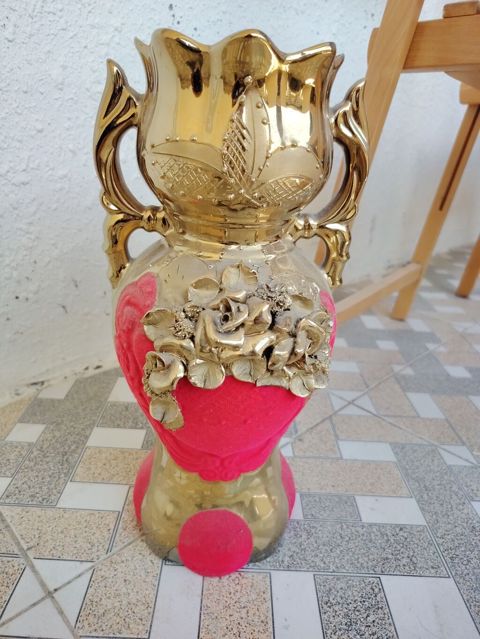 Bir vaza, Keramika — Bakı